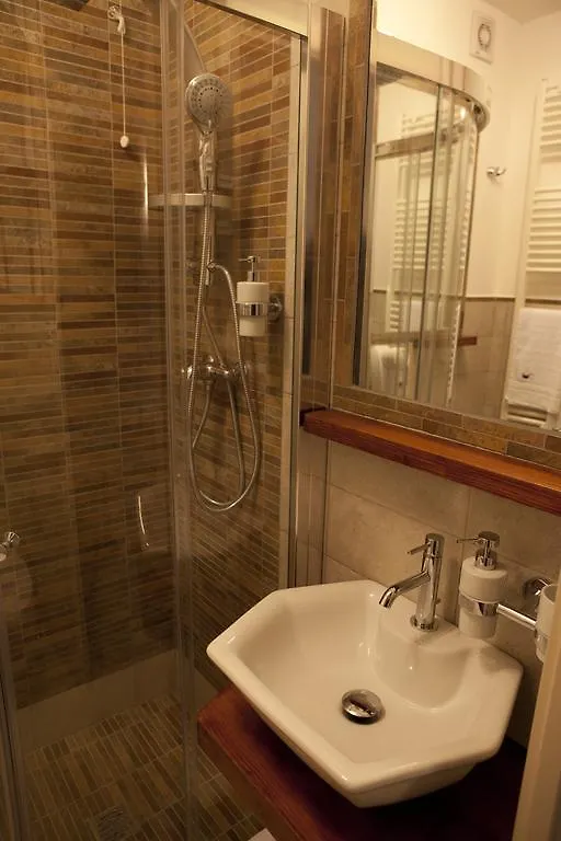 19Venti Bed & Breakfast Lecce 2*,